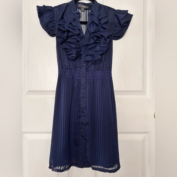 Ruffle front button down Mini - Picture 5 of 5